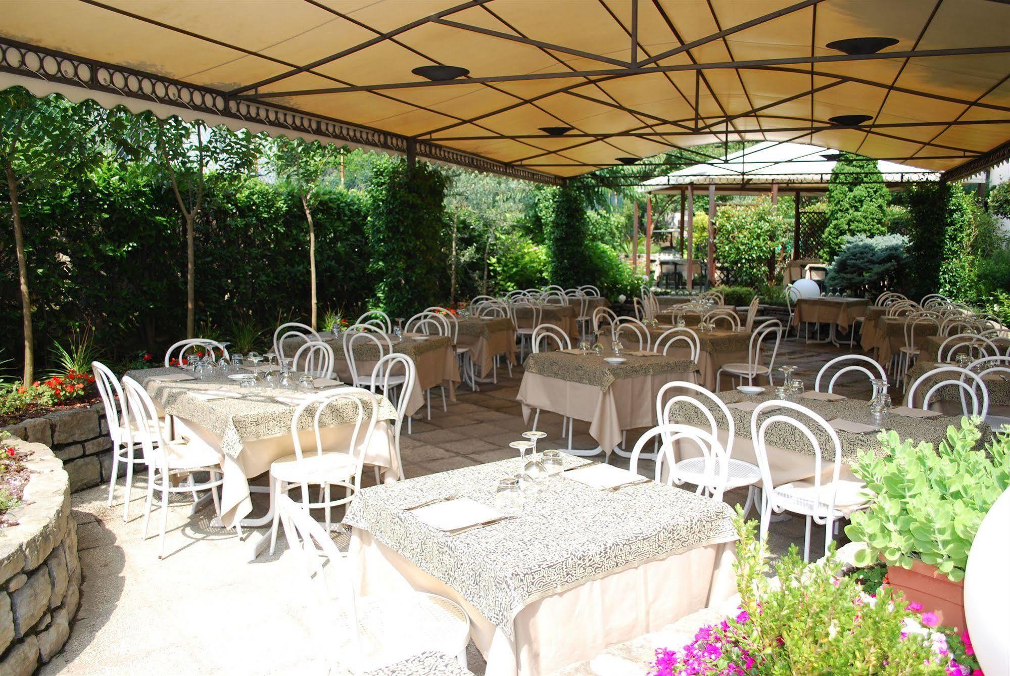 Albergo Giardino Cernobbio Extérieur photo